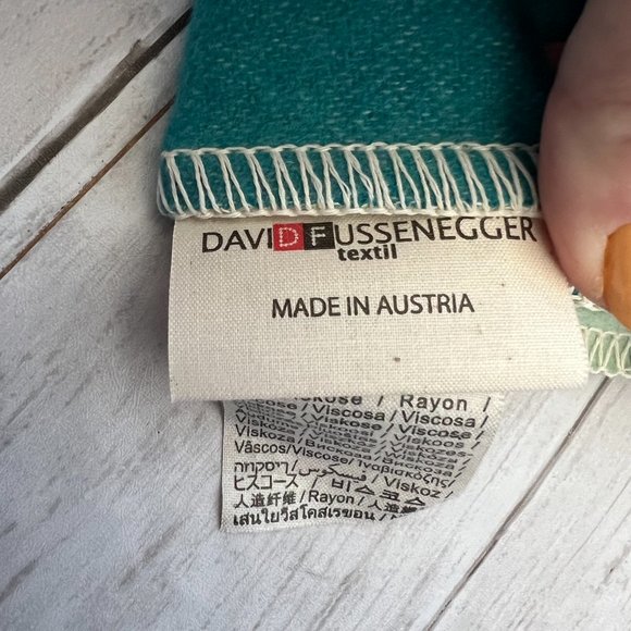 David Fussenegger Teal Blue Polka Dot Reversible Cotton Baby Blanket - Picture 3 of 9